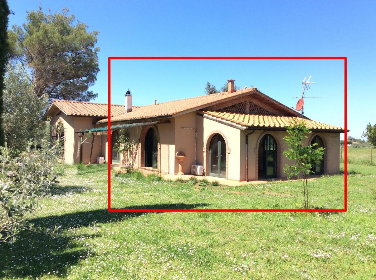 Ferienwohnung Relais Casale Il Poggetto - Olivo 1 By Zoom In Earth Cecina  Exterior foto