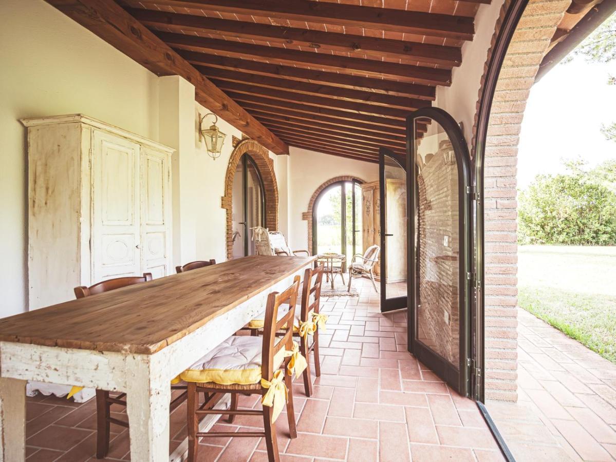 Ferienwohnung Relais Casale Il Poggetto - Olivo 1 By Zoom In Earth Cecina  Exterior foto